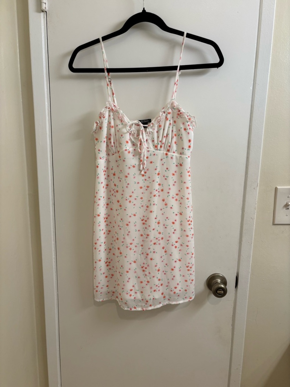 wild fable White Chemise with Pink Floral Print. NWOT